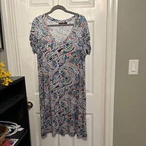 Rachel Zoe Pink, Blue & White Paisley V‑Neck Midi Dress